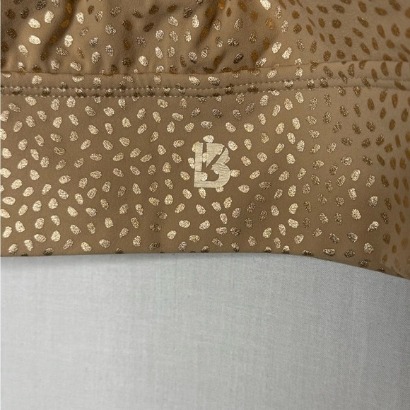 Buff Bunny Collection Womens 2 Pc Sports Bra And Short Set Sz M Yoga Athletic - Picture 6 of 8